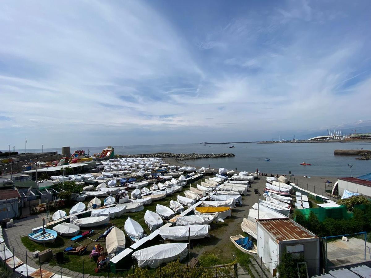 Waterfront District Apartment Janov Exteriér fotografie