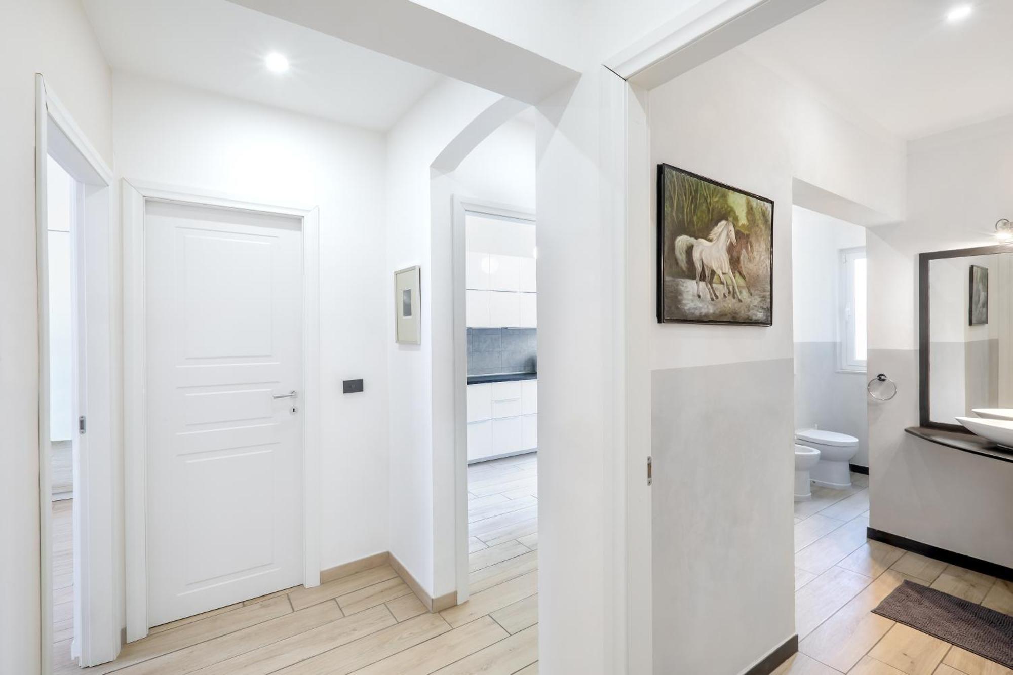 Waterfront District Apartment Janov Exteriér fotografie