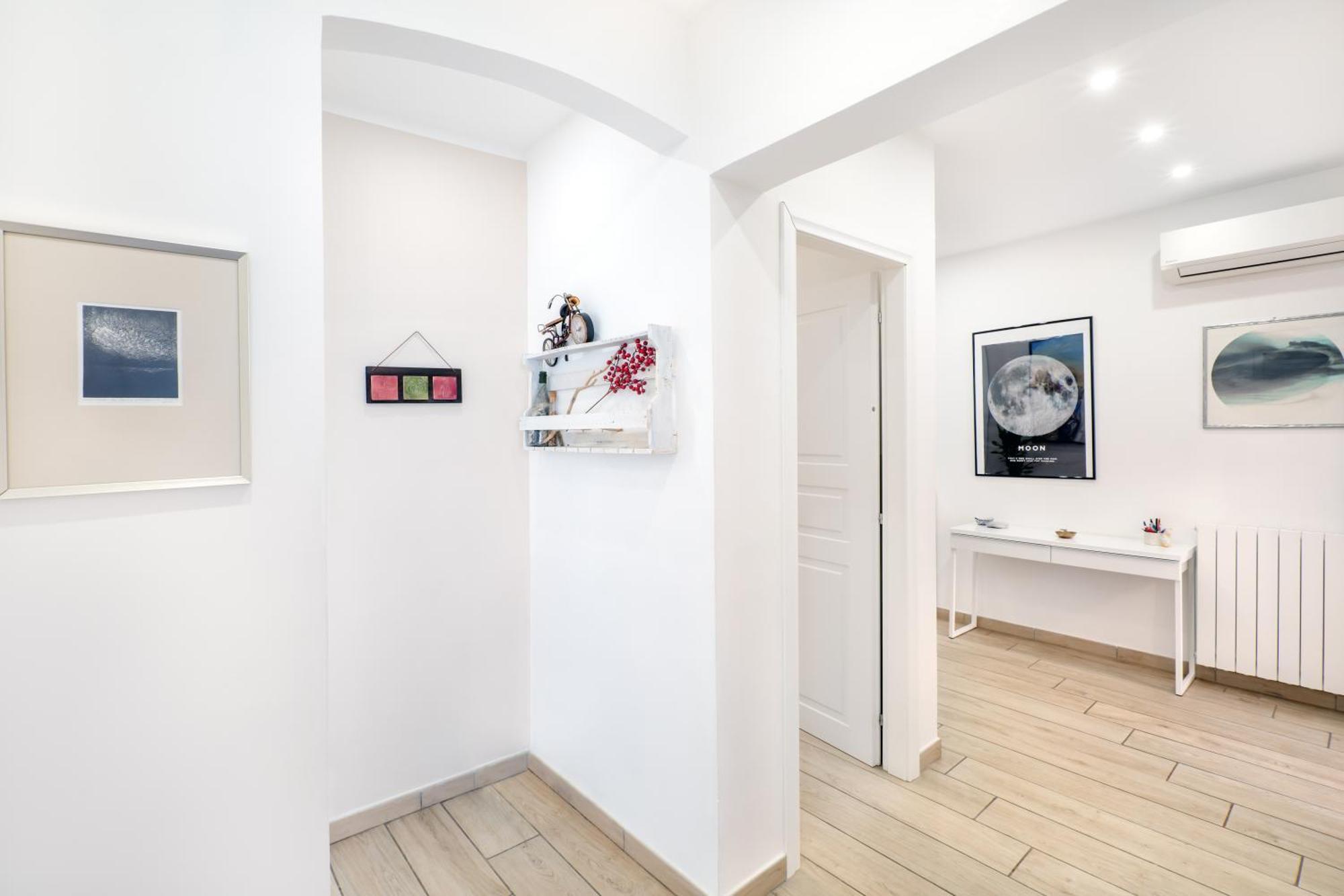 Waterfront District Apartment Janov Exteriér fotografie